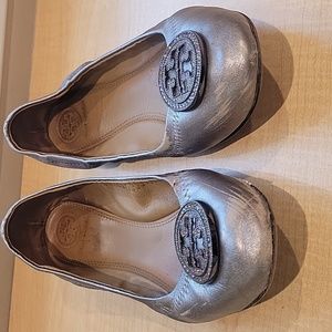 Tory Burch ballet flats size 7 pewter